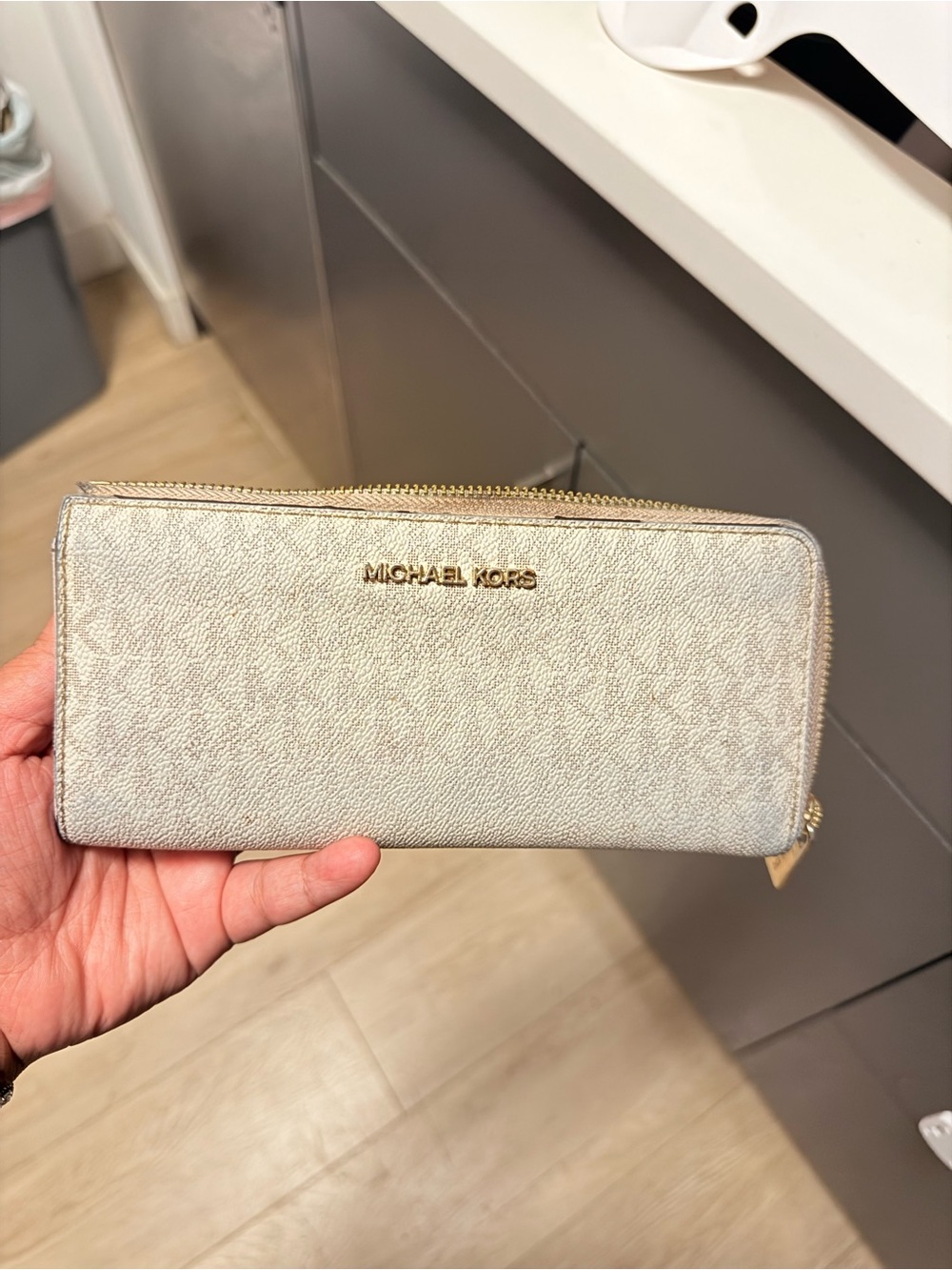 Michael Kors wallet